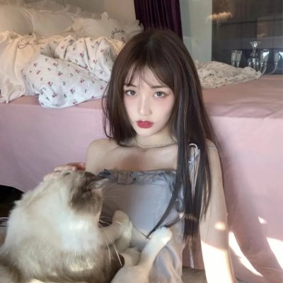 隔楼女孩:我们之间的层距